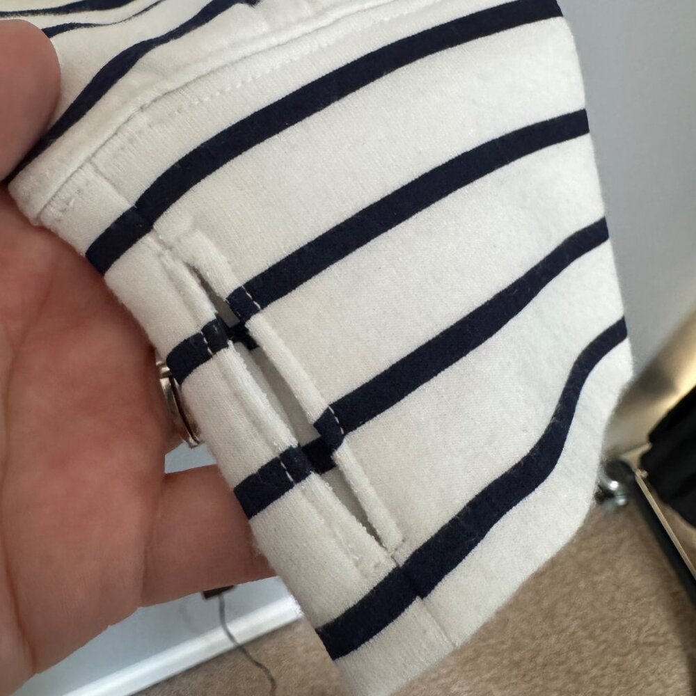 LILLY PULITZER navy stripe hillary UPF 50+ dress size M - Picture 8 of 10